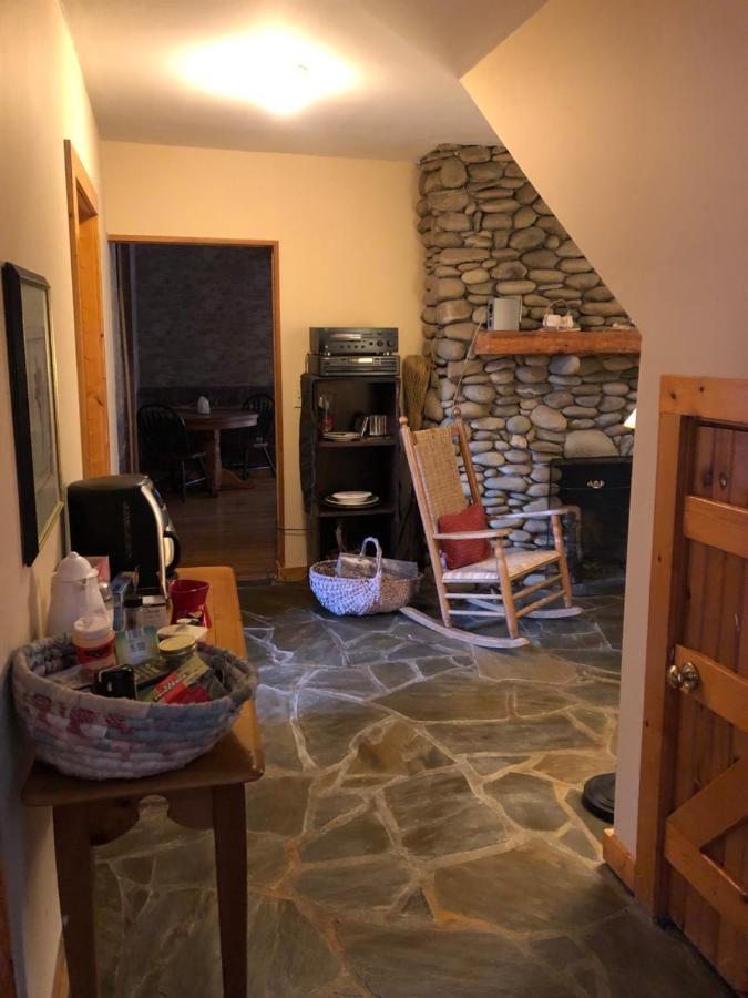 פיג'ן פורג' Smokies Bed And Breakfast - Evergreen Cottage Inn מראה חיצוני תמונה